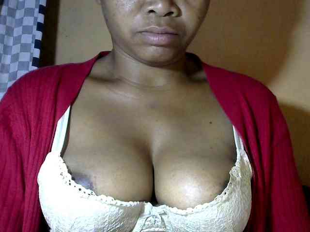 CAROLE71 webcam
