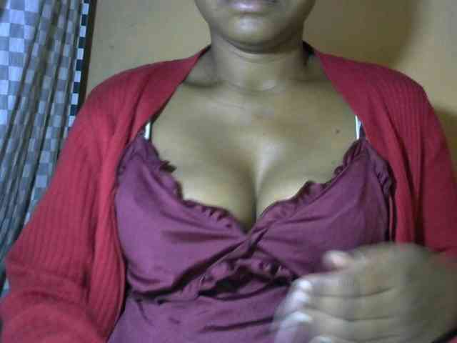 CAROLE71 webcam