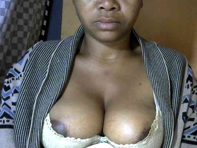 CAROLE71 webcam