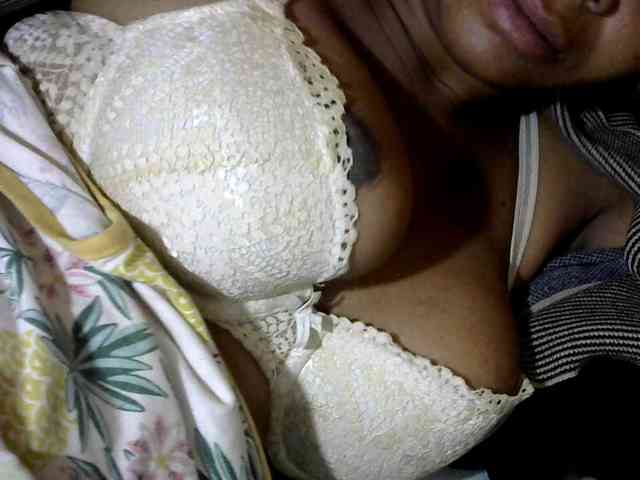 CAROLE71 webcam