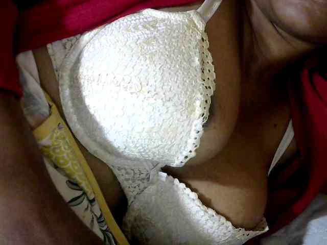 CAROLE71 webcam