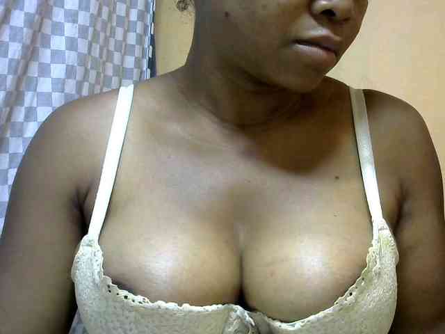 CAROLE71 webcam