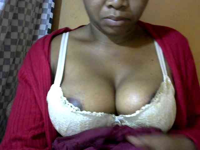 CAROLE71 webcam