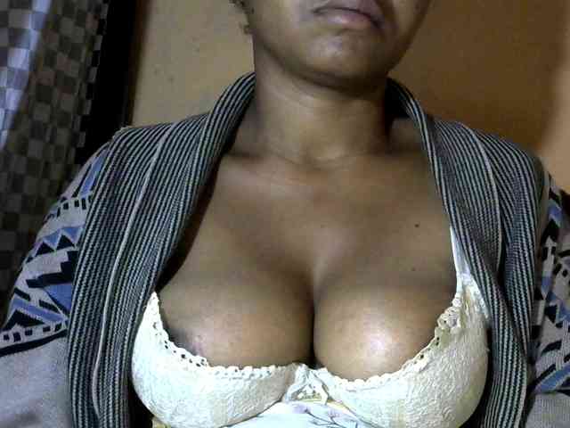 CAROLE71 webcam