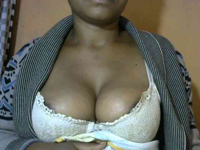 CAROLE71 webcam