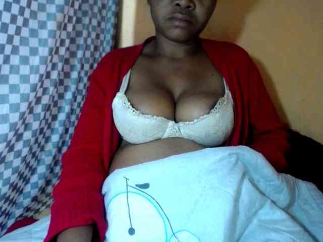 CAROLE71 webcam