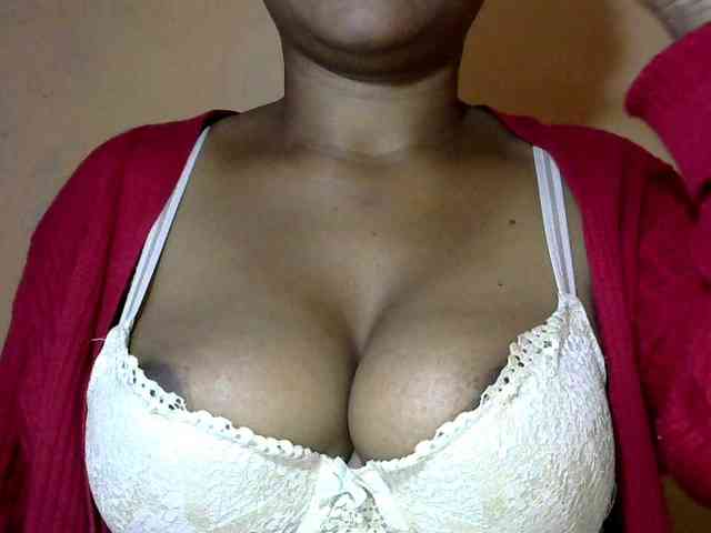 CAROLE71 webcam