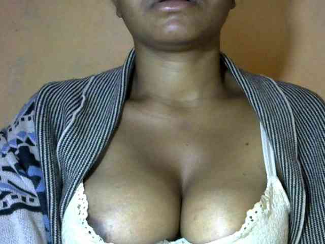 CAROLE71 webcam