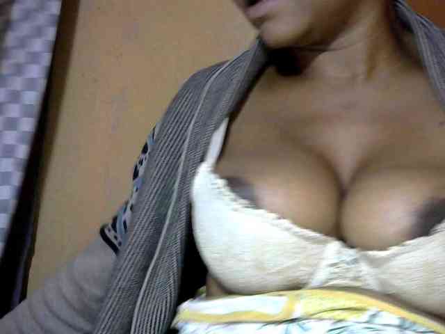 CAROLE71 webcam