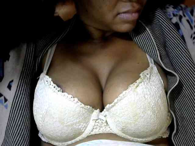 CAROLE71 webcam
