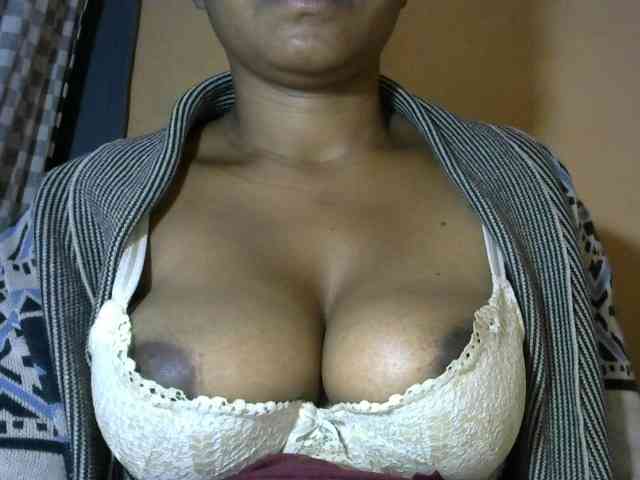 CAROLE71 webcam