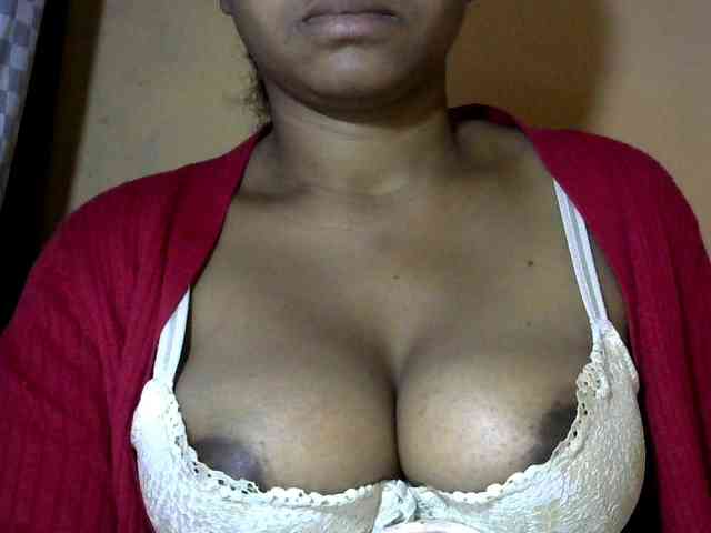 CAROLE71 webcam