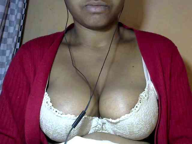 CAROLE71 webcam