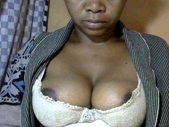 CAROLE71 webcam