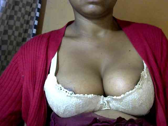 CAROLE71 webcam