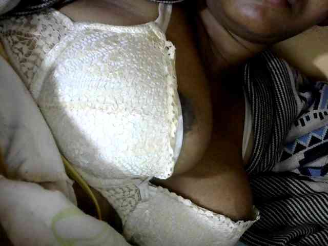 CAROLE71 webcam