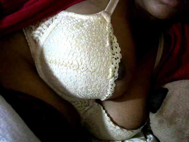 CAROLE71 webcam