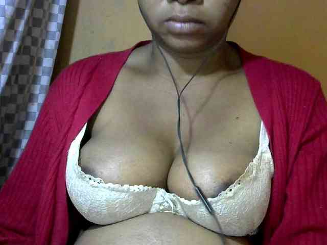 CAROLE71 webcam