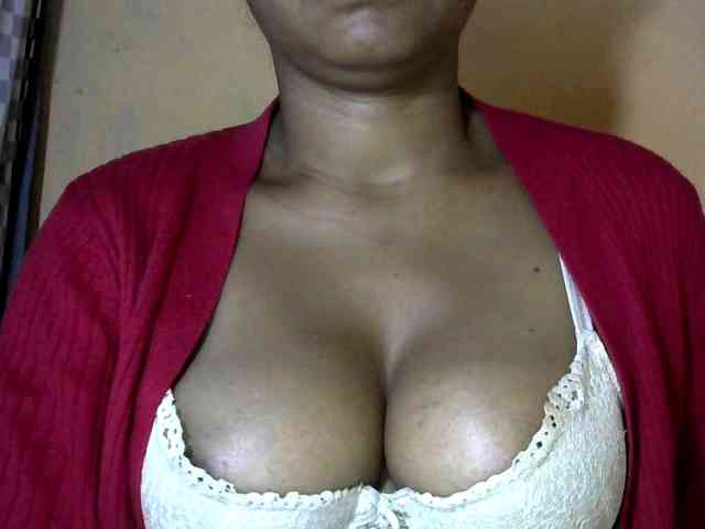 CAROLE71 webcam