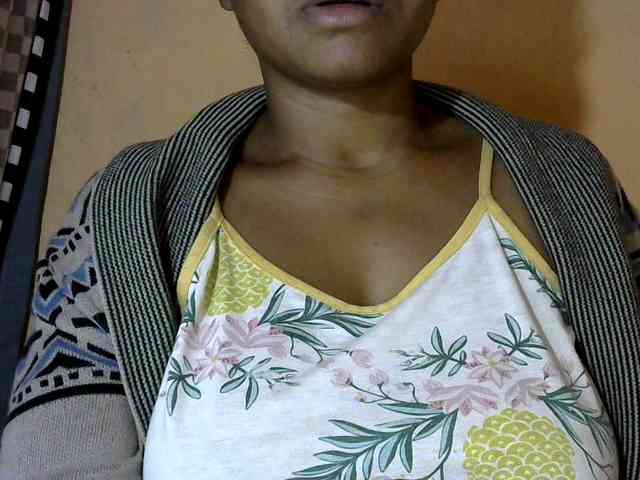 CAROLE71 webcam