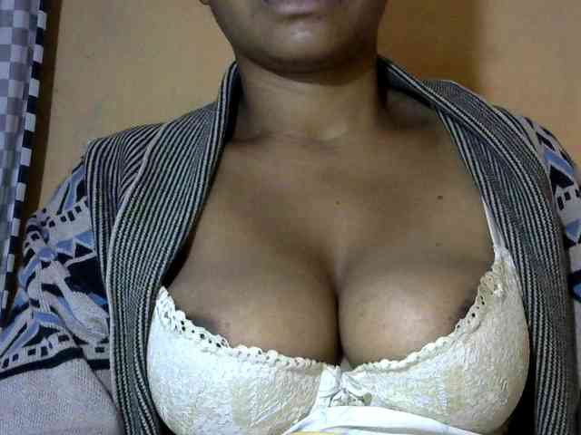 CAROLE71 webcam