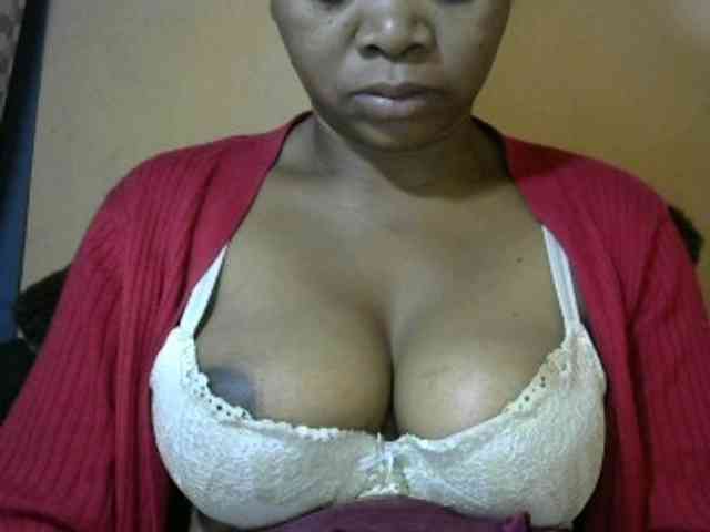 CAROLE71 webcam