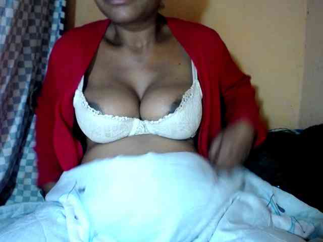 CAROLE71 webcam