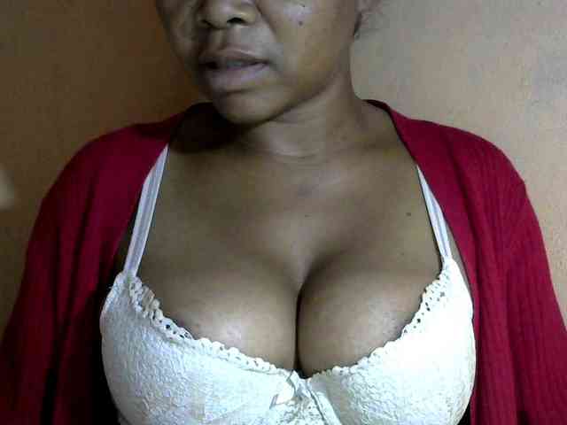 CAROLE71 webcam