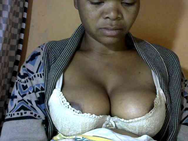 CAROLE71 webcam