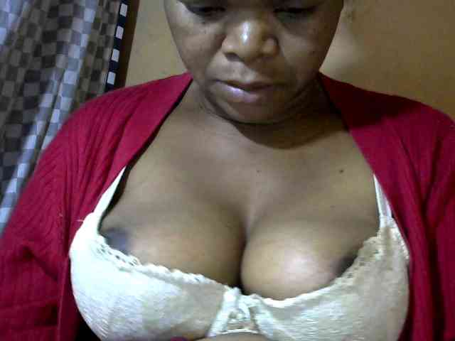 CAROLE71 webcam