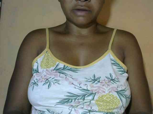 CAROLE71 webcam