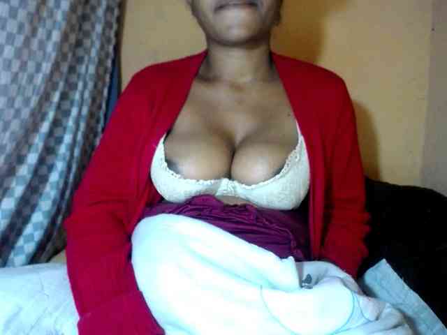 CAROLE71 webcam