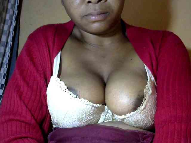 CAROLE71 webcam