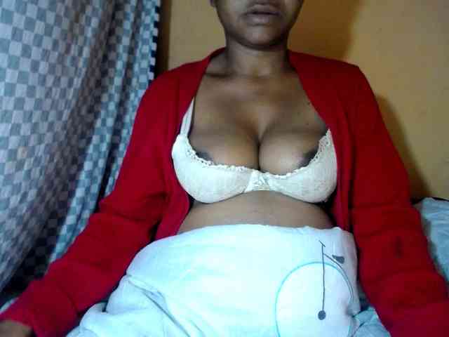 CAROLE71 webcam