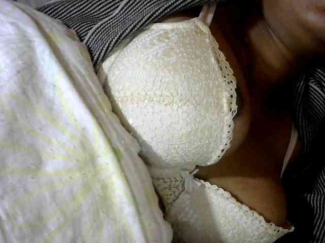 CAROLE71 webcam