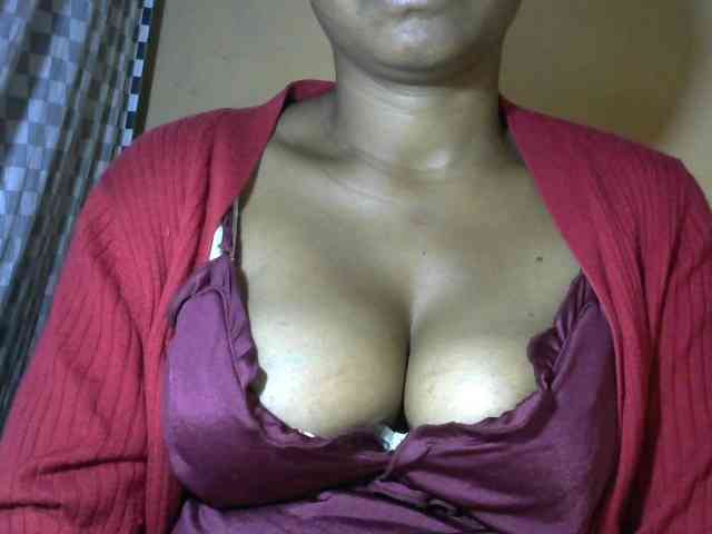 CAROLE71 webcam
