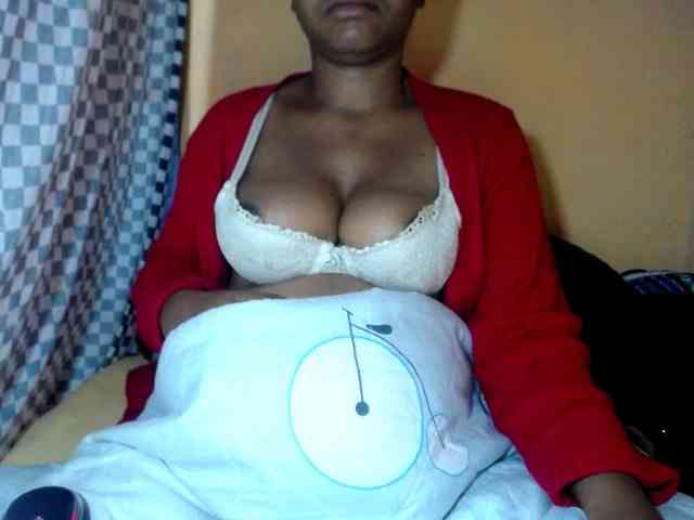 CAROLE71 webcam