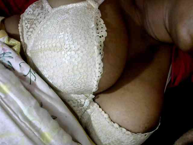 CAROLE71 webcam