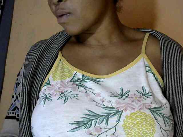 CAROLE71 webcam