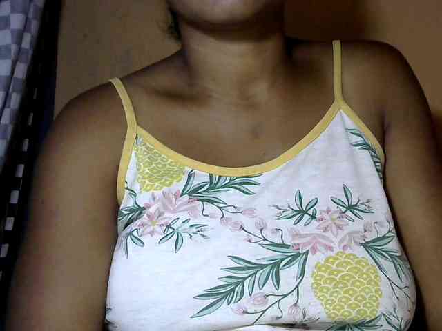 CAROLE71 webcam