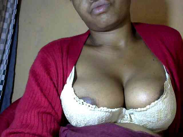 CAROLE71 webcam