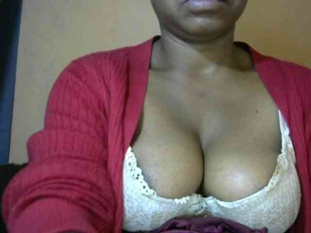 CAROLE71 webcam
