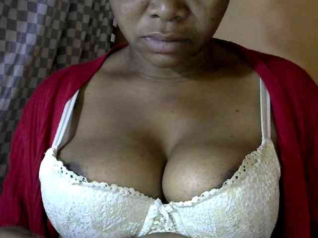 CAROLE71 webcam