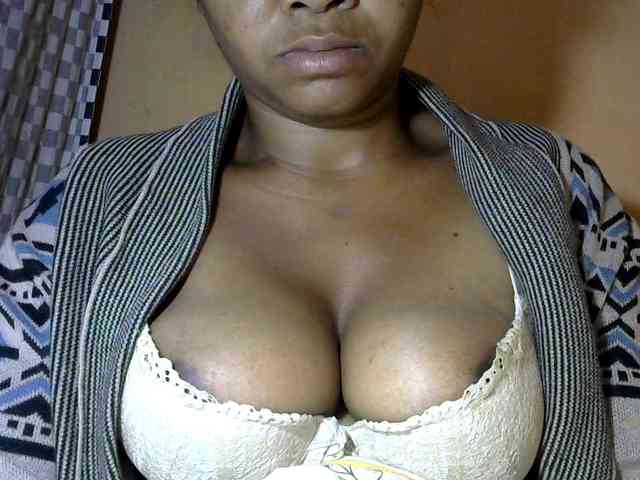 CAROLE71 webcam