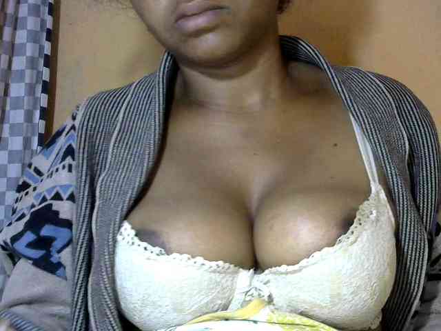 CAROLE71 webcam