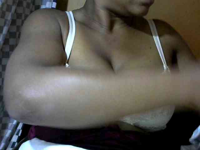 CAROLE71 webcam