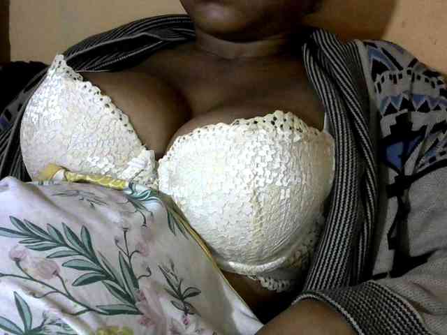 CAROLE71 webcam