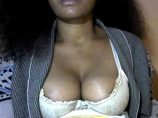 CAROLE71 webcam