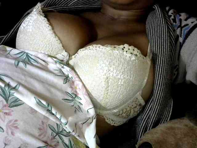 CAROLE71 webcam