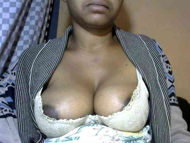CAROLE71 webcam